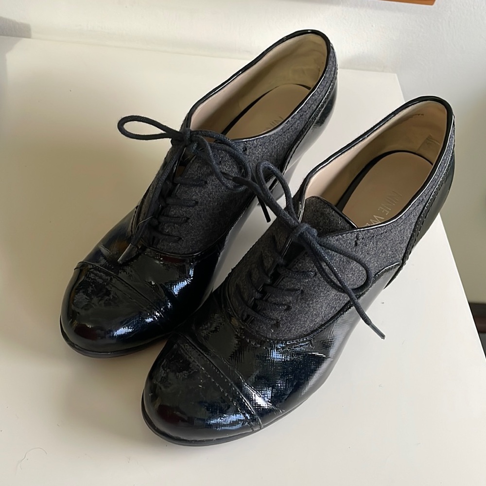 Nine West Oxford heels